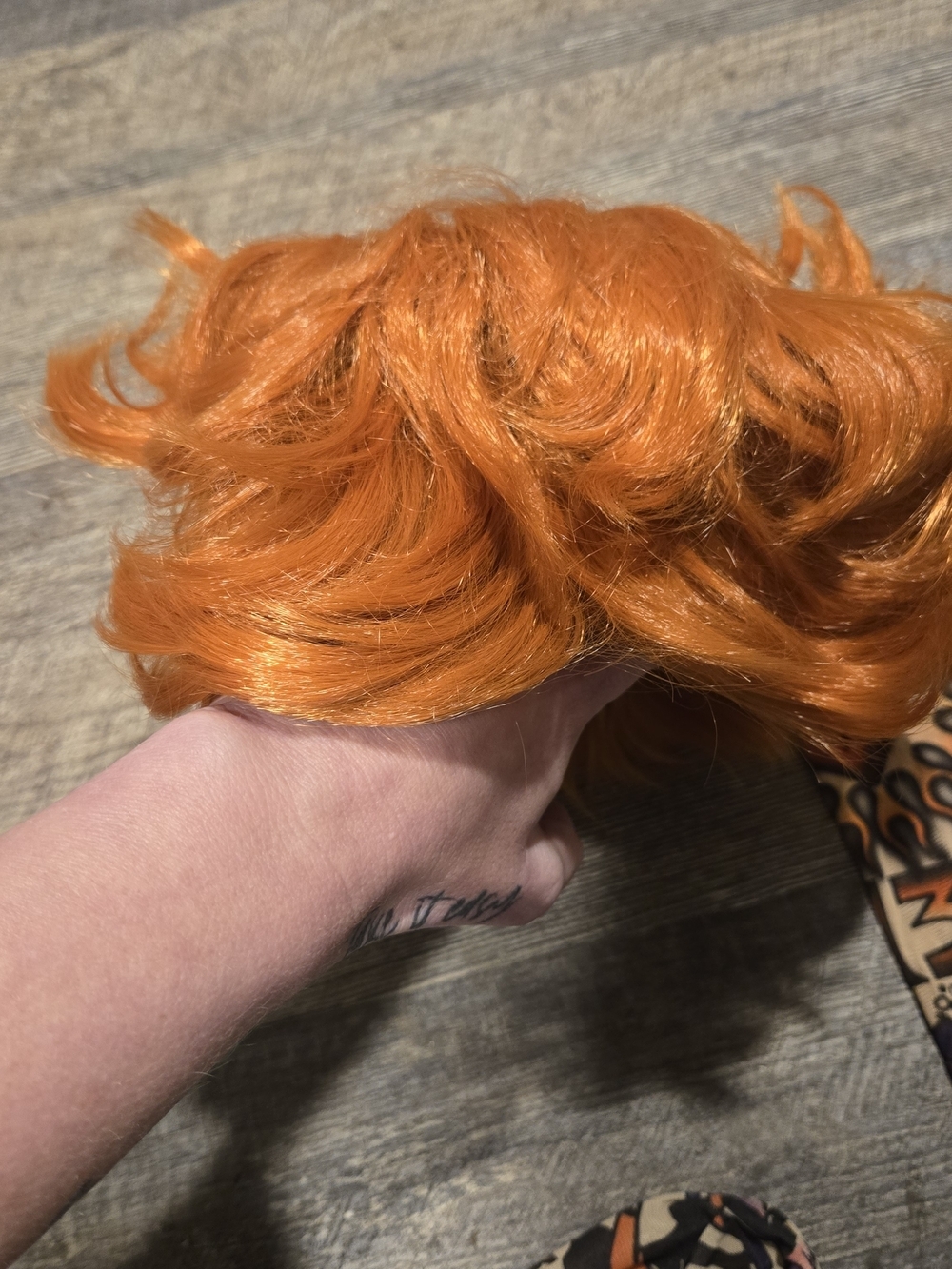 Ed Sheeran Inspired Costume Set | Red Wig Tattoo Arm Sleeves Halloween Celebrity - Picture 3 of 5